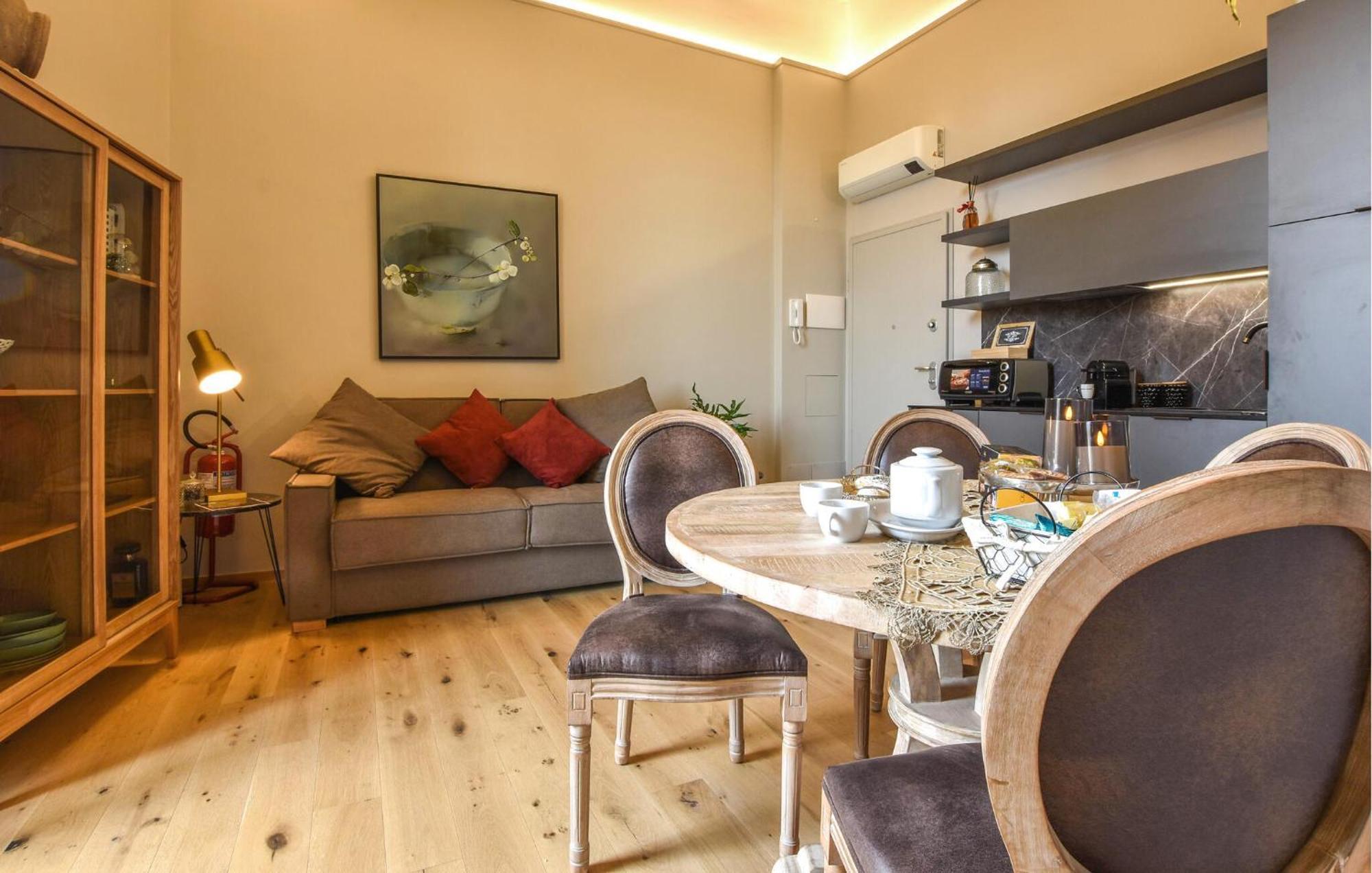 Appartement Gorgeous In With Wifi
