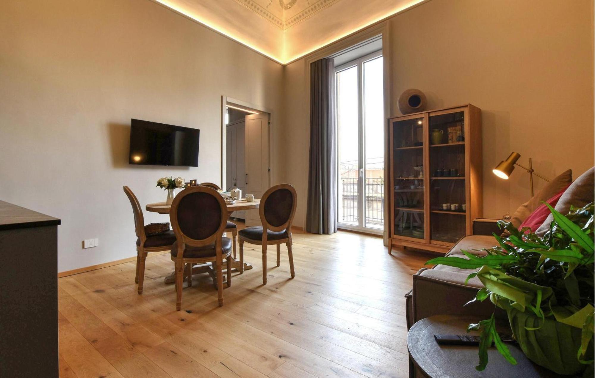 Appartamento Gorgeous In With Wifi Aeroporto di Catania Fontana Rossa